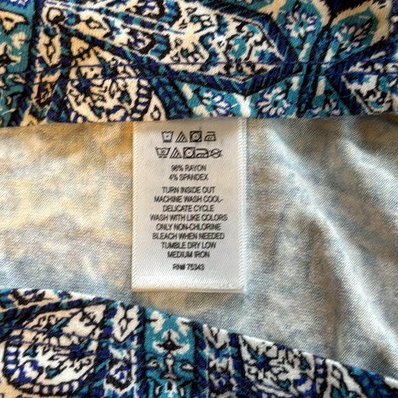 Artisan NY Skirt Navy Blue Indian Pattern Stretchy Knit A-Line Knee Length Med - Picture 5 of 5